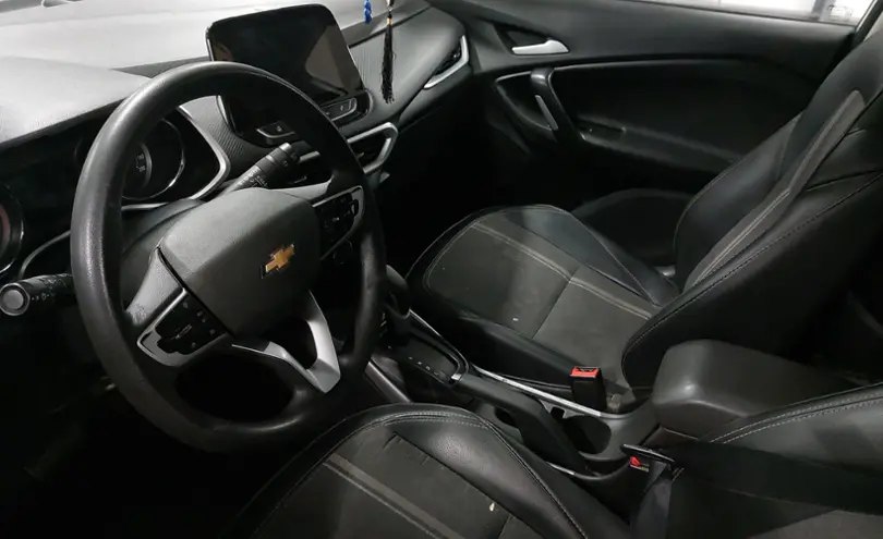 Chevrolet Tracker 2023 года за 8 500 000 тг. в Астана фото 5