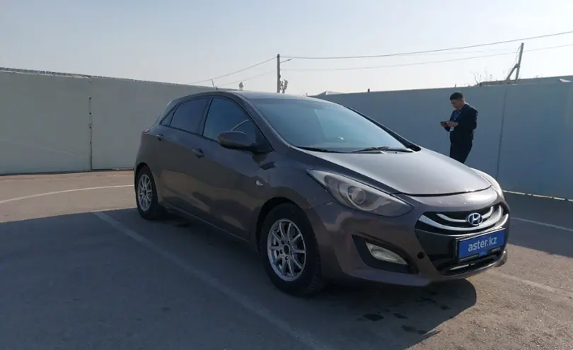 Hyundai i30 2014 года за 5 000 000 тг. в Шымкент фото 2