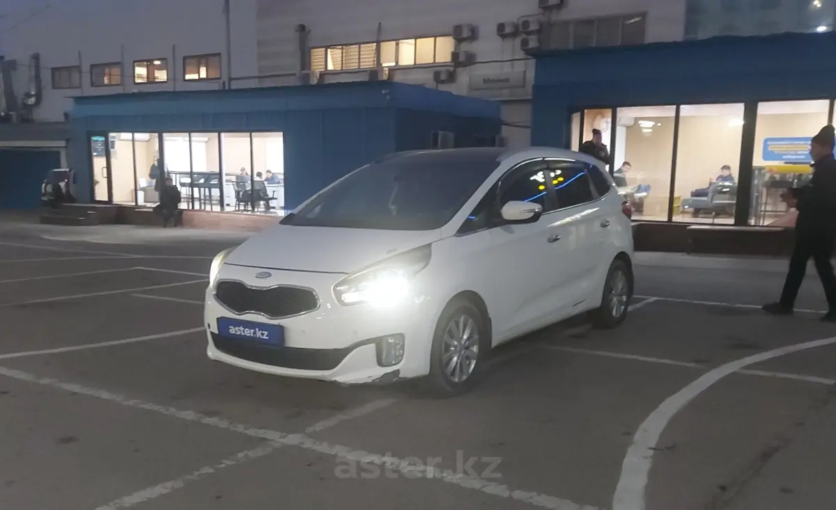 Kia Carens 2013 года за 7 000 000 тг. в Алматы