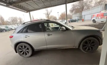 Infiniti FX 2003 года за 3 500 000 тг. в Алматы фото 4