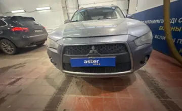 Mitsubishi Outlander 2012 года за 6 500 000 тг. в Астана фото 2