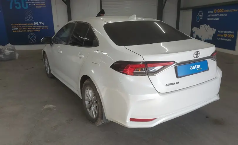 Toyota Corolla 2019 года за 9 500 000 тг. в Астана фото 4