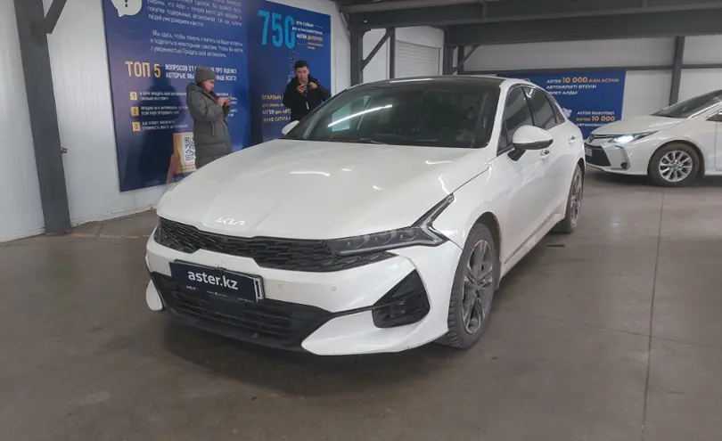 Kia K5 2022 года за 14 000 000 тг. в Астана