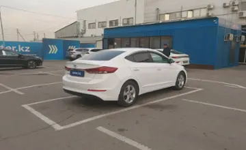 Hyundai Elantra 2018 года за 8 500 000 тг. в Алматы фото 3