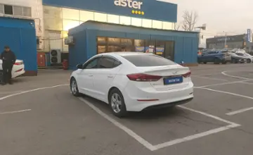 Hyundai Elantra 2018 года за 8 500 000 тг. в Алматы фото 4