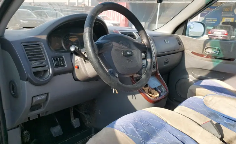 Kia Carnival 2003 года за 1 400 000 тг. в Шымкент фото 5