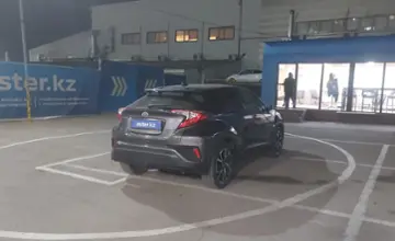Toyota C-HR 2022 года за 12 250 000 тг. в Алматы фото 3