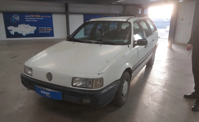 Volkswagen Passat 1991 года за 700 000 тг. в Астана