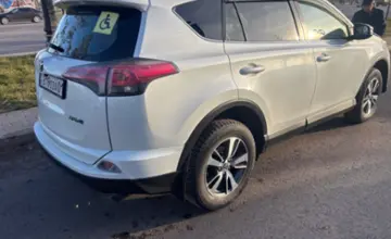 Toyota RAV4 2016 года за 11 000 000 тг. в Астана