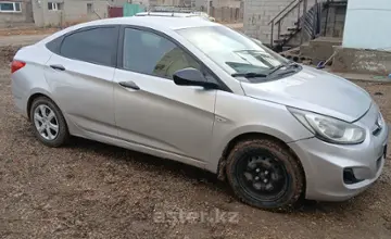 Hyundai Accent 2012 года за 3 800 000 тг. в Астана фото 2