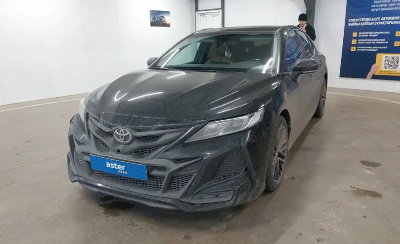 Toyota Camry 2021 года за 15 000 000 тг. в Астана