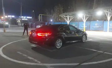 Toyota Camry 2018 года за 12 000 000 тг. в Алматы фото 3