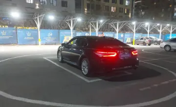 Toyota Camry 2018 года за 12 000 000 тг. в Алматы фото 4