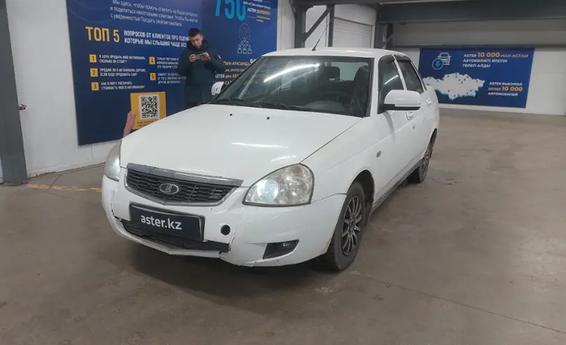 LADA (ВАЗ) Priora 2013 года за 1 500 000 тг. в Астана
