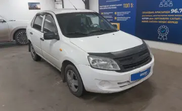 LADA (ВАЗ) Granta 2013 года за 2 000 000 тг. в Астана фото 2