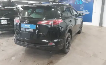 Toyota RAV4 2019 года за 12 000 000 тг. в Астана фото 3