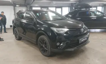 Toyota RAV4 2019 года за 12 000 000 тг. в Астана фото 2