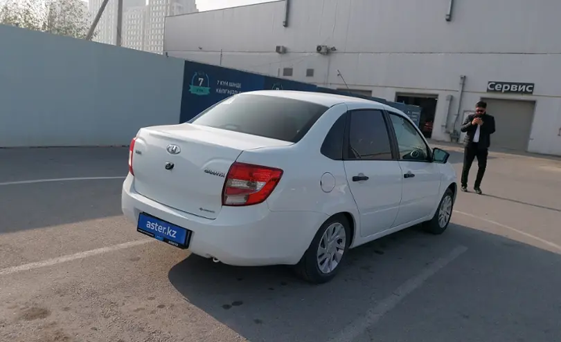 LADA (ВАЗ) Granta 2018 года за 4 500 000 тг. в Шымкент фото 3