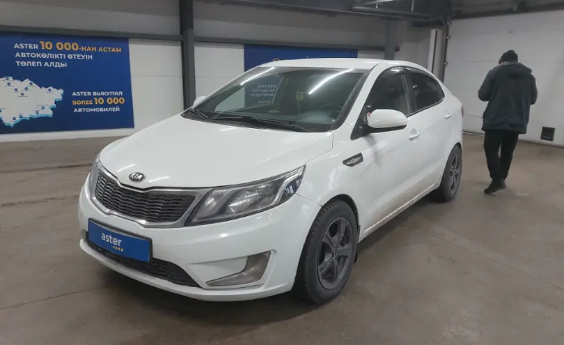 Kia Rio 2015 года за 4 500 000 тг. в Астана