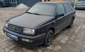 Volkswagen Vento 1994 года за 950 000 тг. в Караганда фото 1