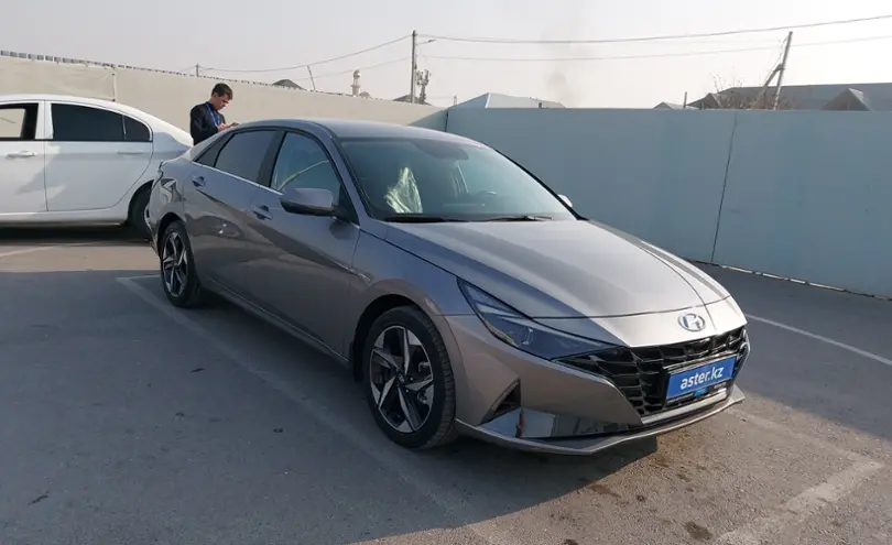 Hyundai Elantra 2022 года за 10 500 000 тг. в Шымкент фото 2