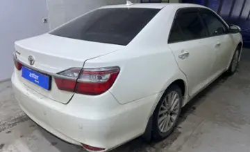 Toyota Camry 2017 года за 10 000 000 тг. в Павлодар