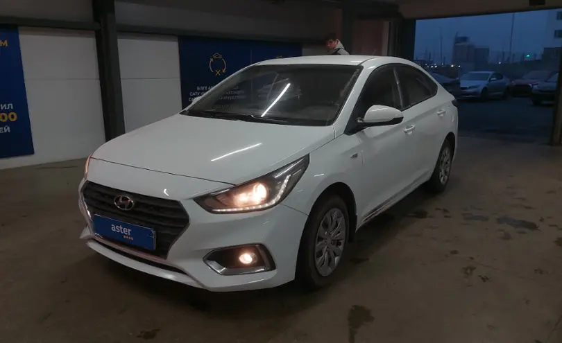 Hyundai Accent 2018 года за 6 000 000 тг. в Астана