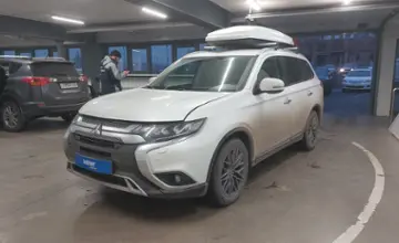 Mitsubishi Outlander 2021 года за 15 000 000 тг. в Астана фото 1