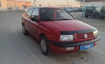 Volkswagen Vento 1992 года за 700 000 тг. в Кызылорда фото 3