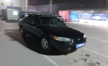 Toyota Camry 1998 года за 3 200 000 тг. в Шымкент фото 2
