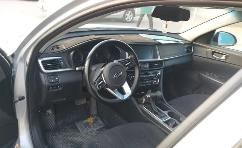 Kia Optima 2018 года за 8 000 000 тг. в Шымкент фото 5
