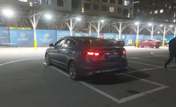 Hyundai Elantra 2018 года за 7 500 000 тг. в Алматы фото 4