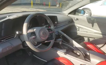 Hyundai Elantra 2022 года за 8 500 000 тг. в Алматы фото 5