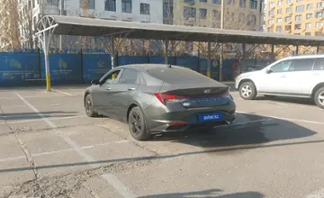 Hyundai Elantra 2022 года за 8 500 000 тг. в Алматы фото 4