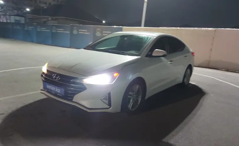 Hyundai Elantra 2018 года за 7 000 000 тг. в Шымкент