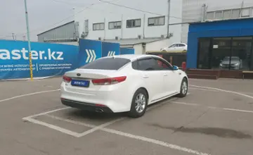 Kia K5 2019 года за 7 500 000 тг. в Алматы фото 3