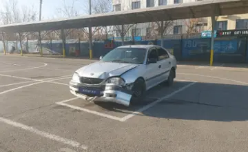Toyota Avensis 2000 года за 700 000 тг. в Алматы фото 1