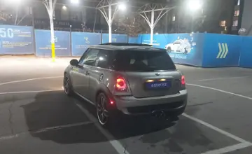 MINI Hatch 2010 года за 7 000 000 тг. в Алматы фото 4