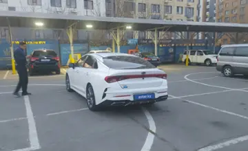 Kia K5 2021 года за 9 500 000 тг. в Алматы фото 4