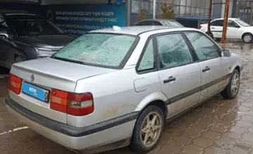 Volkswagen Passat 1995 года за 600 000 тг. в Караганда