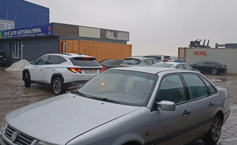 Volkswagen Passat 1995 года за 600 000 тг. в Караганда
