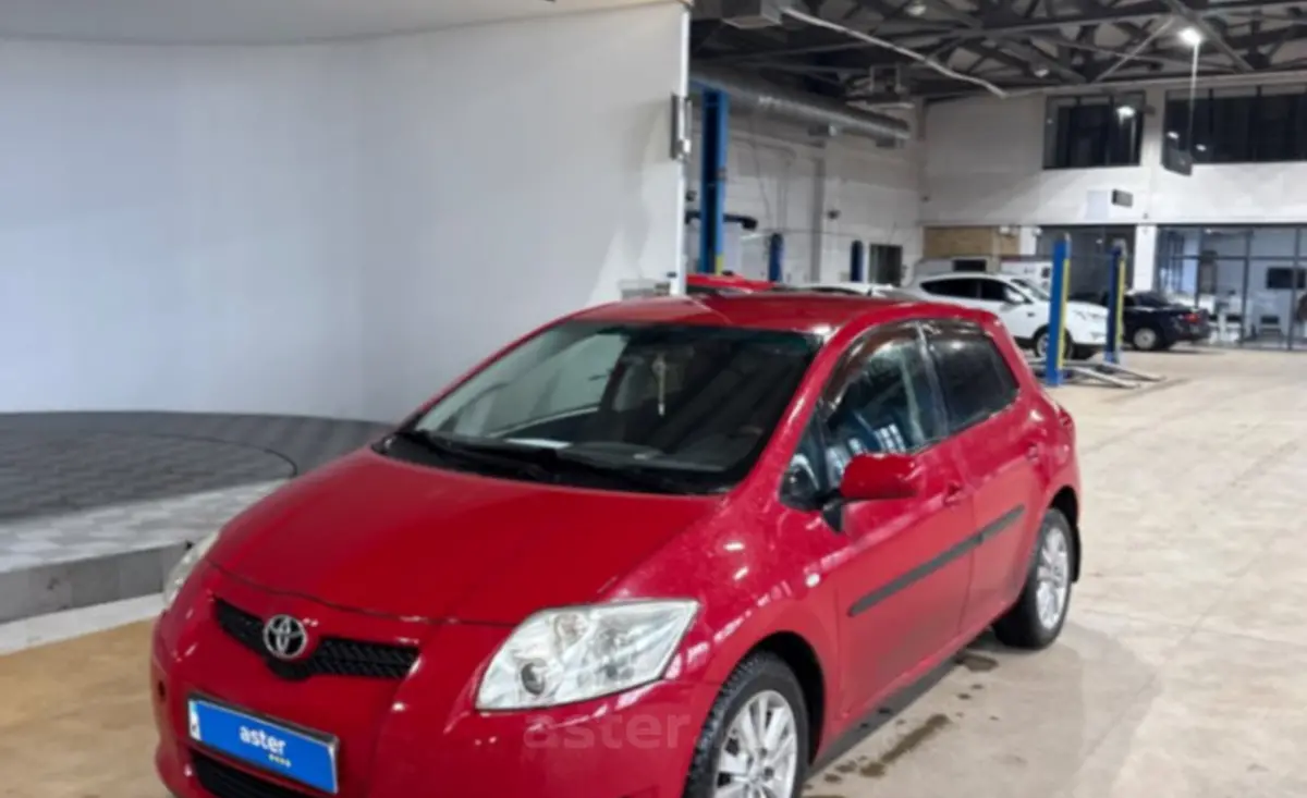 Toyota Auris 2008 года за 4 500 000 тг. в Караганда