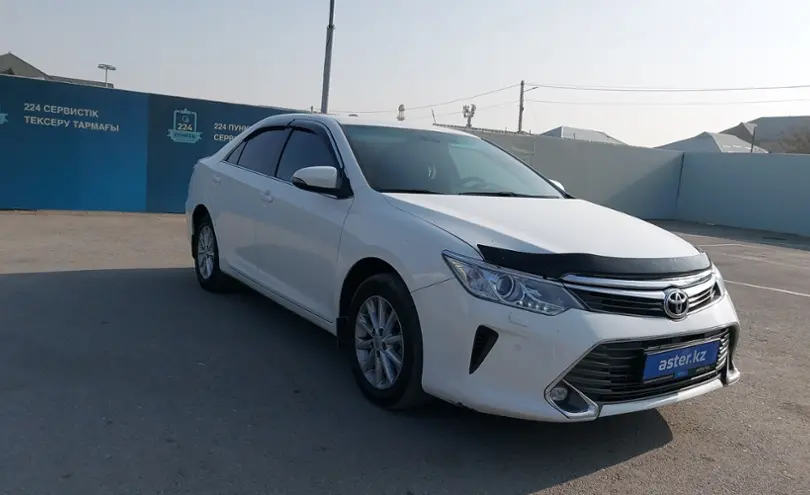 Toyota Camry 2017 года за 11 000 000 тг. в Шымкент фото 2