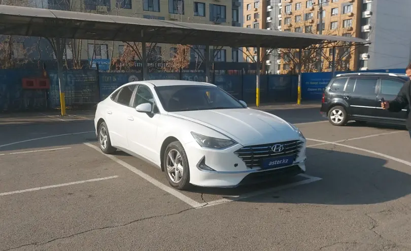 Hyundai Sonata 2021 года за 9 000 000 тг. в Алматы