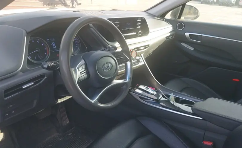 Hyundai Sonata 2021 года за 9 000 000 тг. в Алматы фото 5