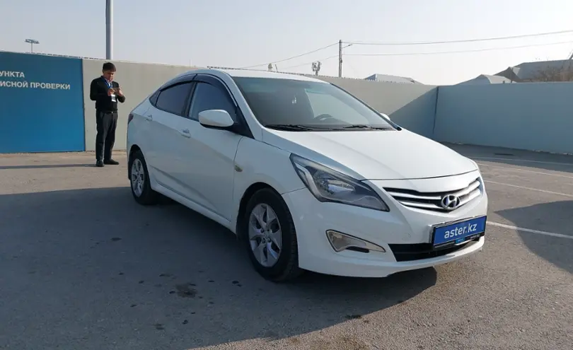 Hyundai Solaris 2015 года за 5 600 000 тг. в Шымкент фото 2