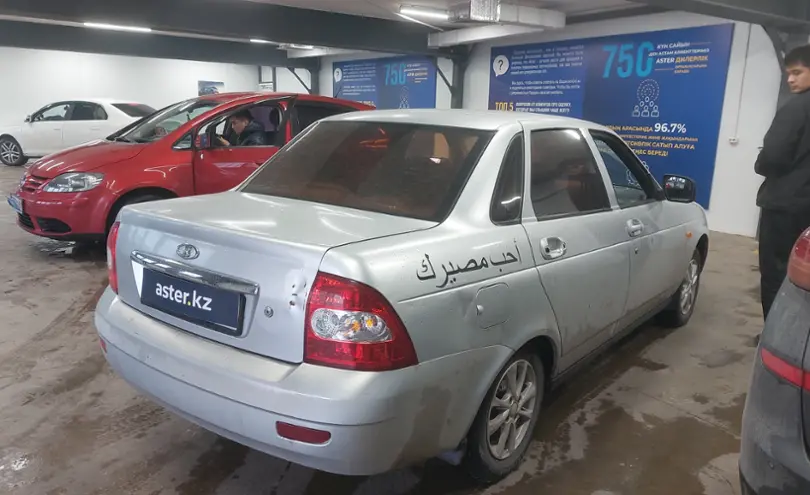 LADA (ВАЗ) Priora 2011 года за 1 500 000 тг. в Астана фото 3