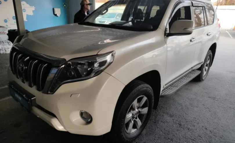 Toyota Land Cruiser Prado 2013 года за 16 000 000 тг. в Алматы