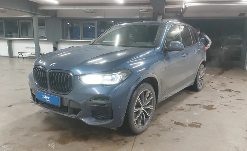 BMW X5 2022 года за 44 000 000 тг. в Астана