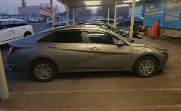 Hyundai Elantra 2022 года за 8 100 000 тг. в Алматы фото 4